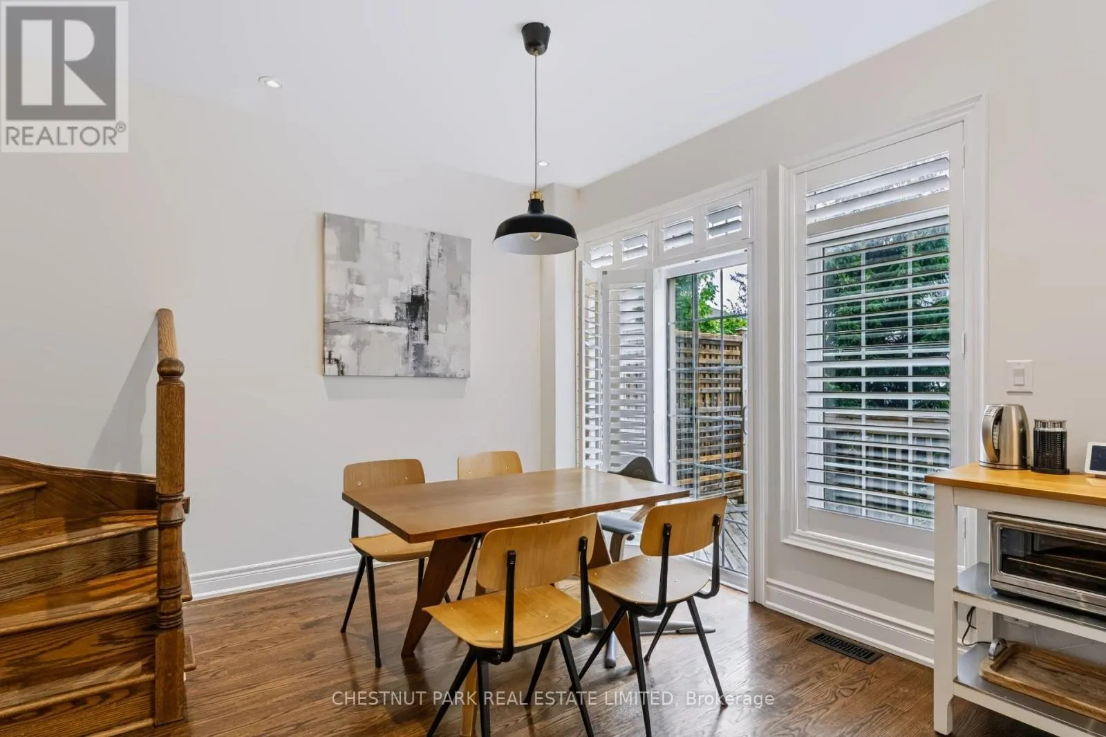 69 BLOORVIEW PLACE