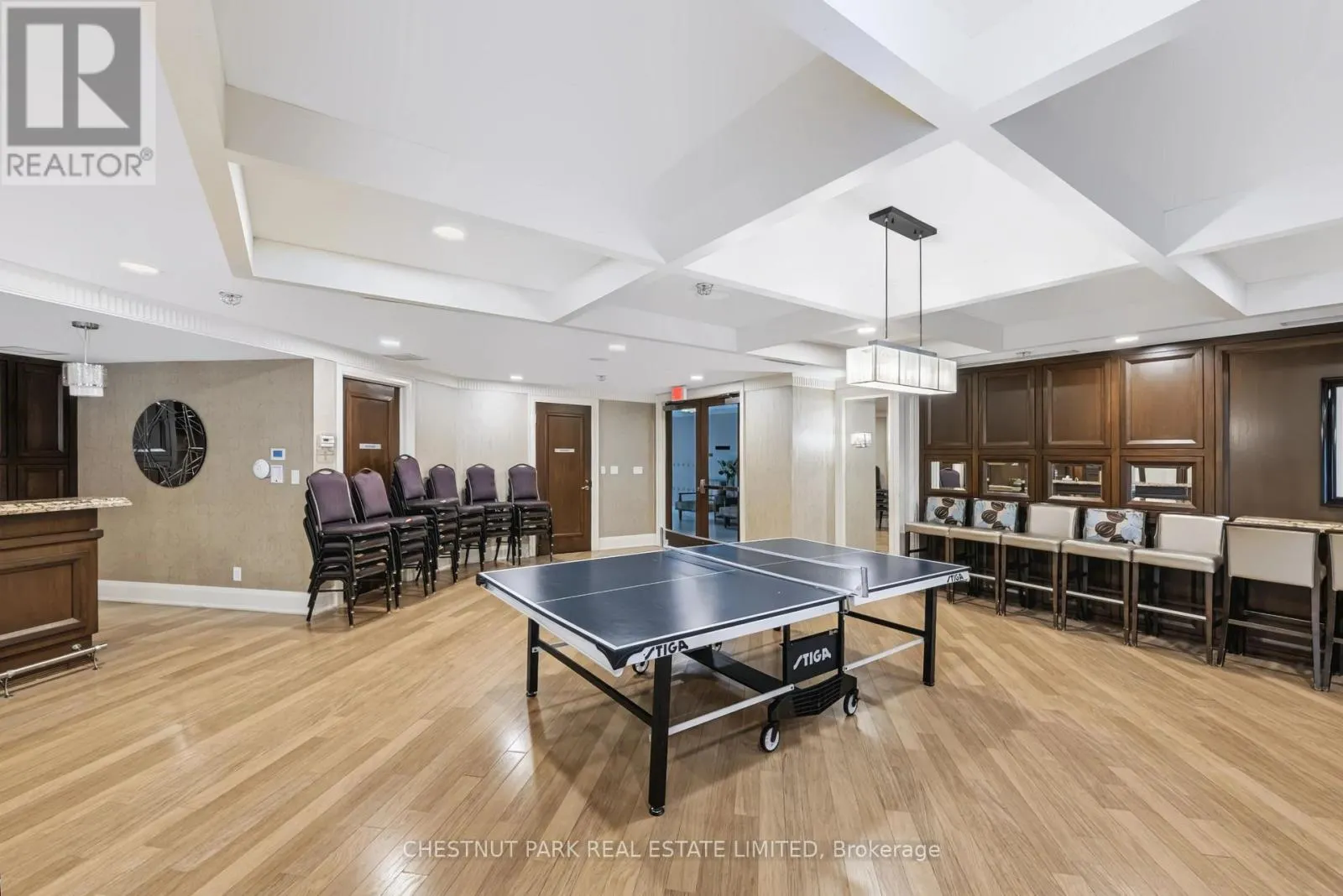69 BLOORVIEW PLACE