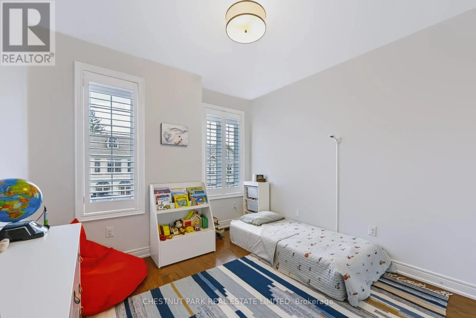 69 BLOORVIEW PLACE
