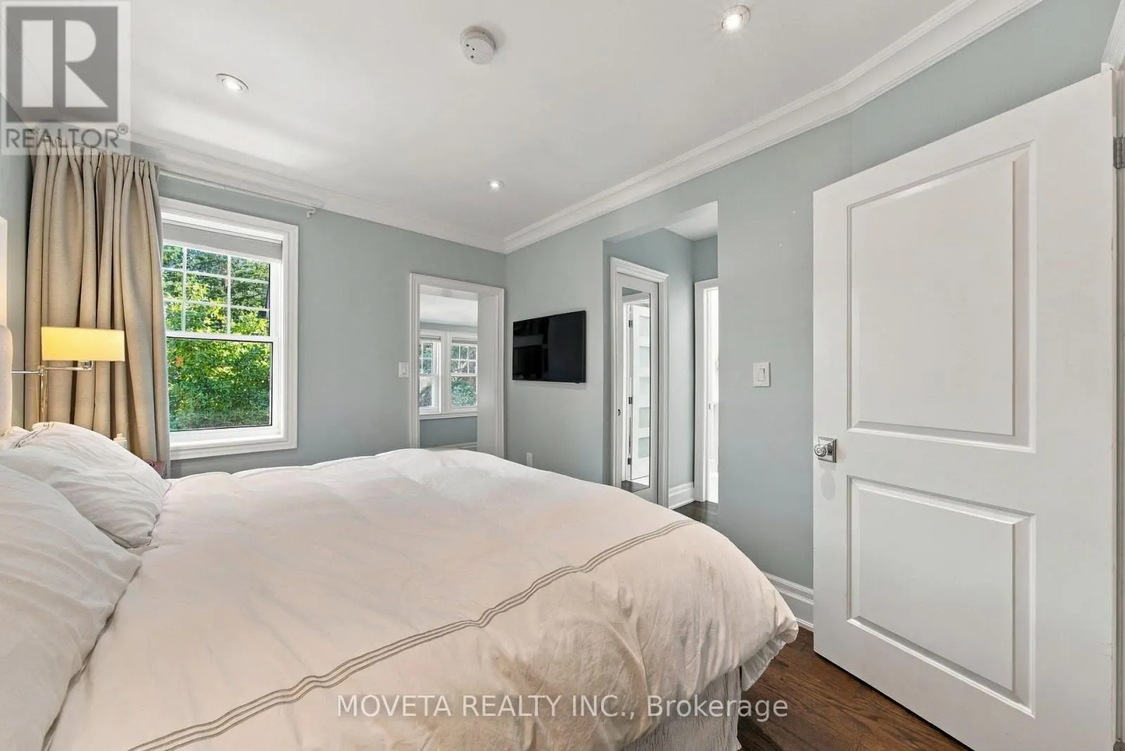 263 GLENHOLME AVENUE