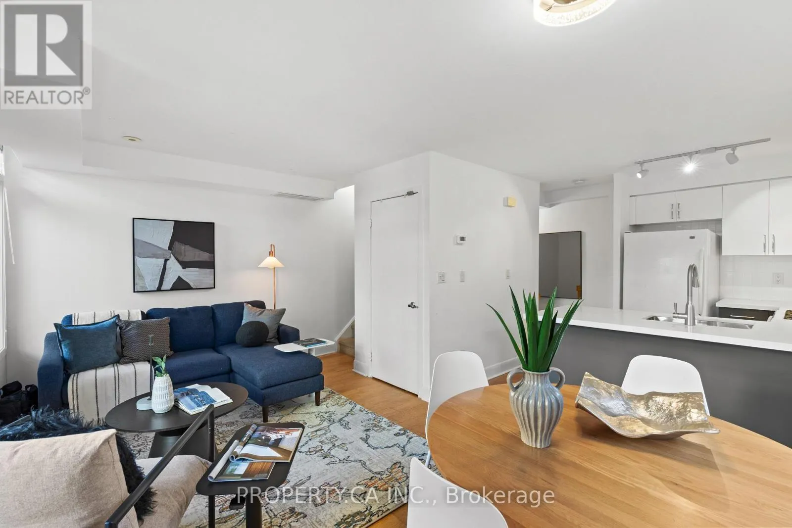 336 - 415 JARVIS STREET