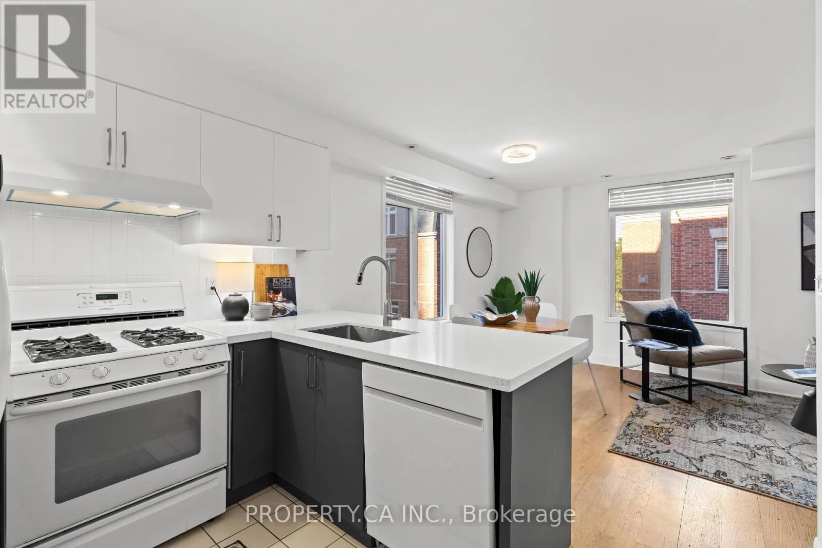 336 - 415 JARVIS STREET