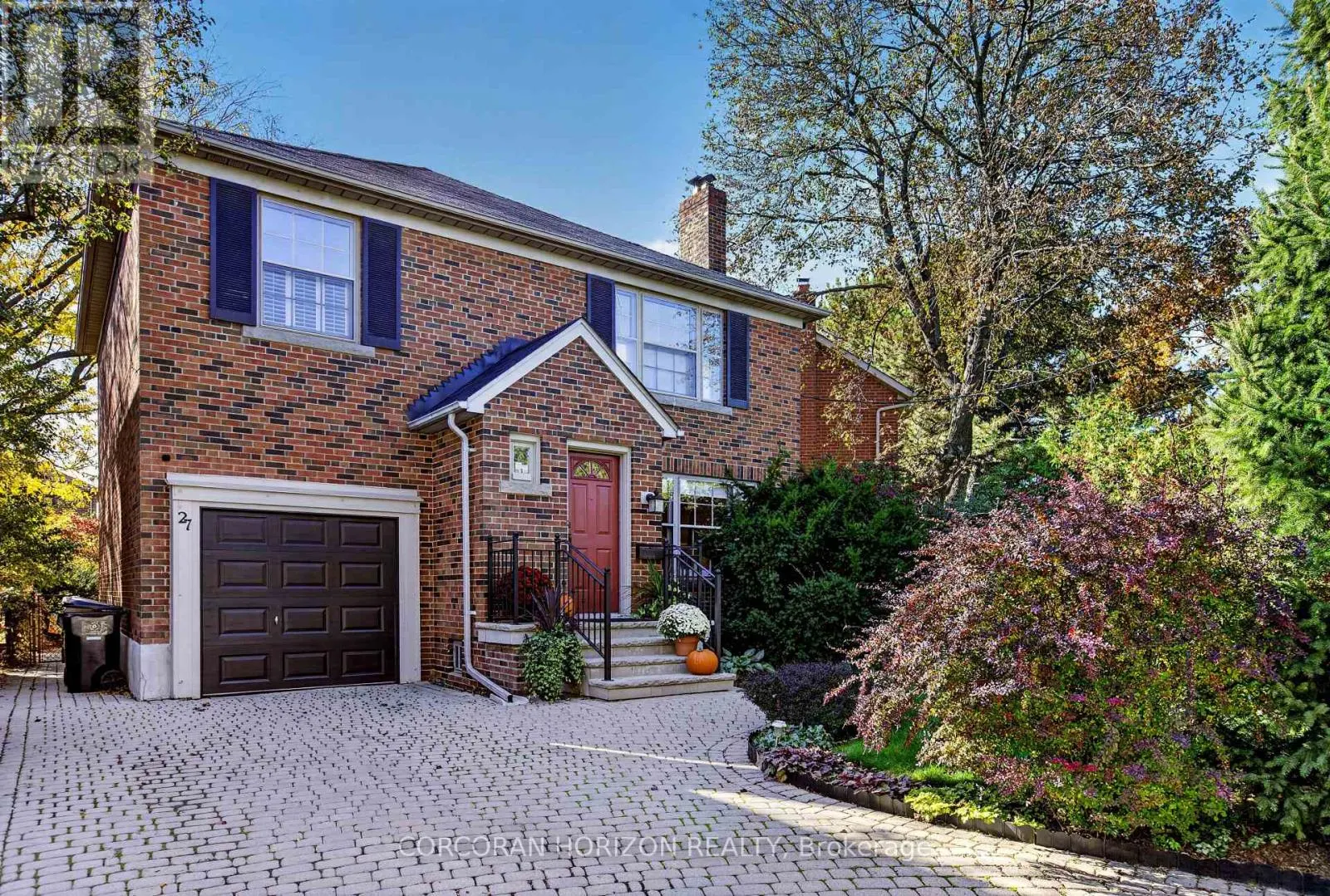 27 ARMOUR BOULEVARD