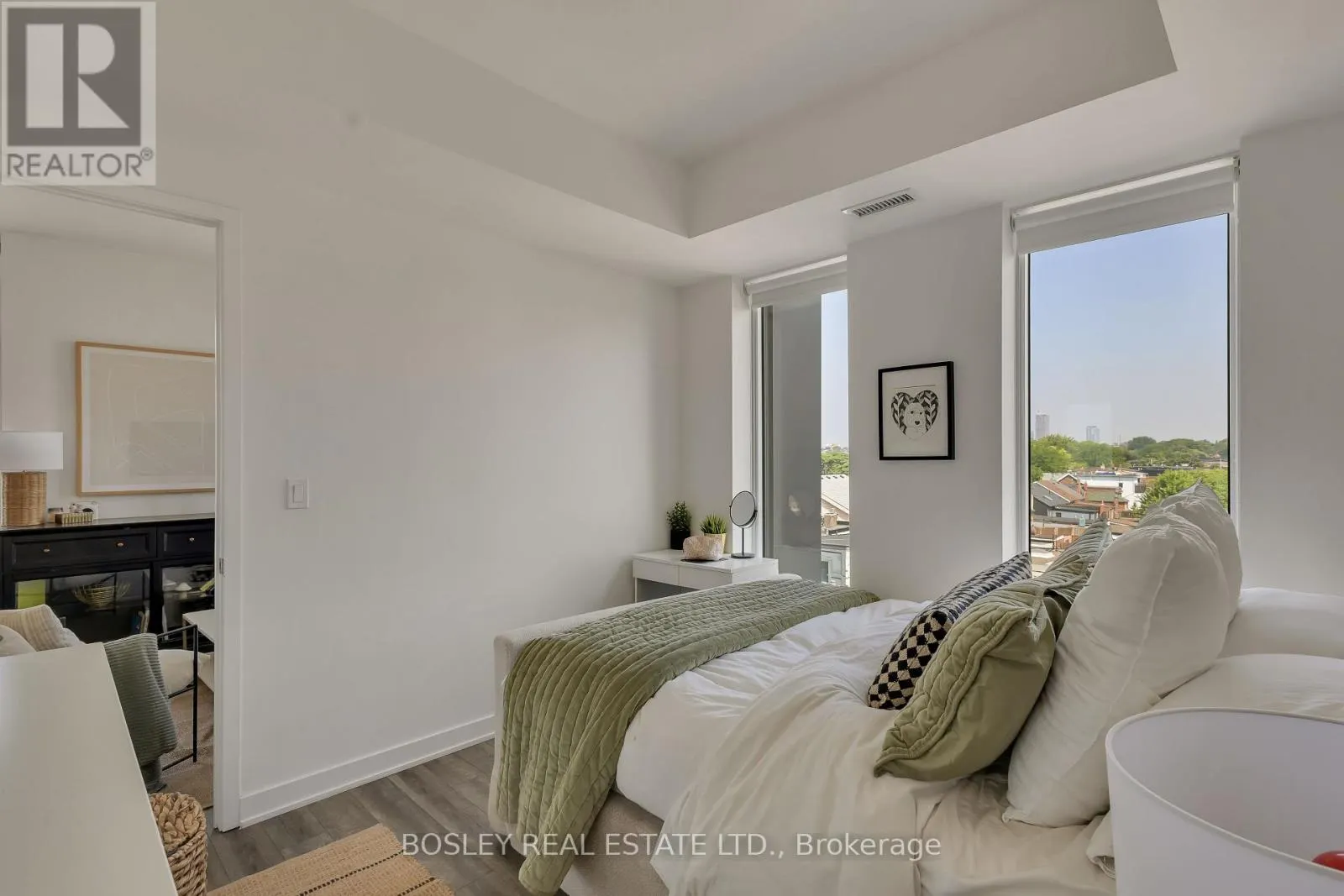 508 - 106 DOVERCOURT ROAD