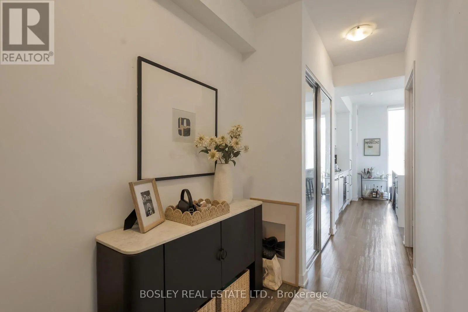 508 - 106 DOVERCOURT ROAD