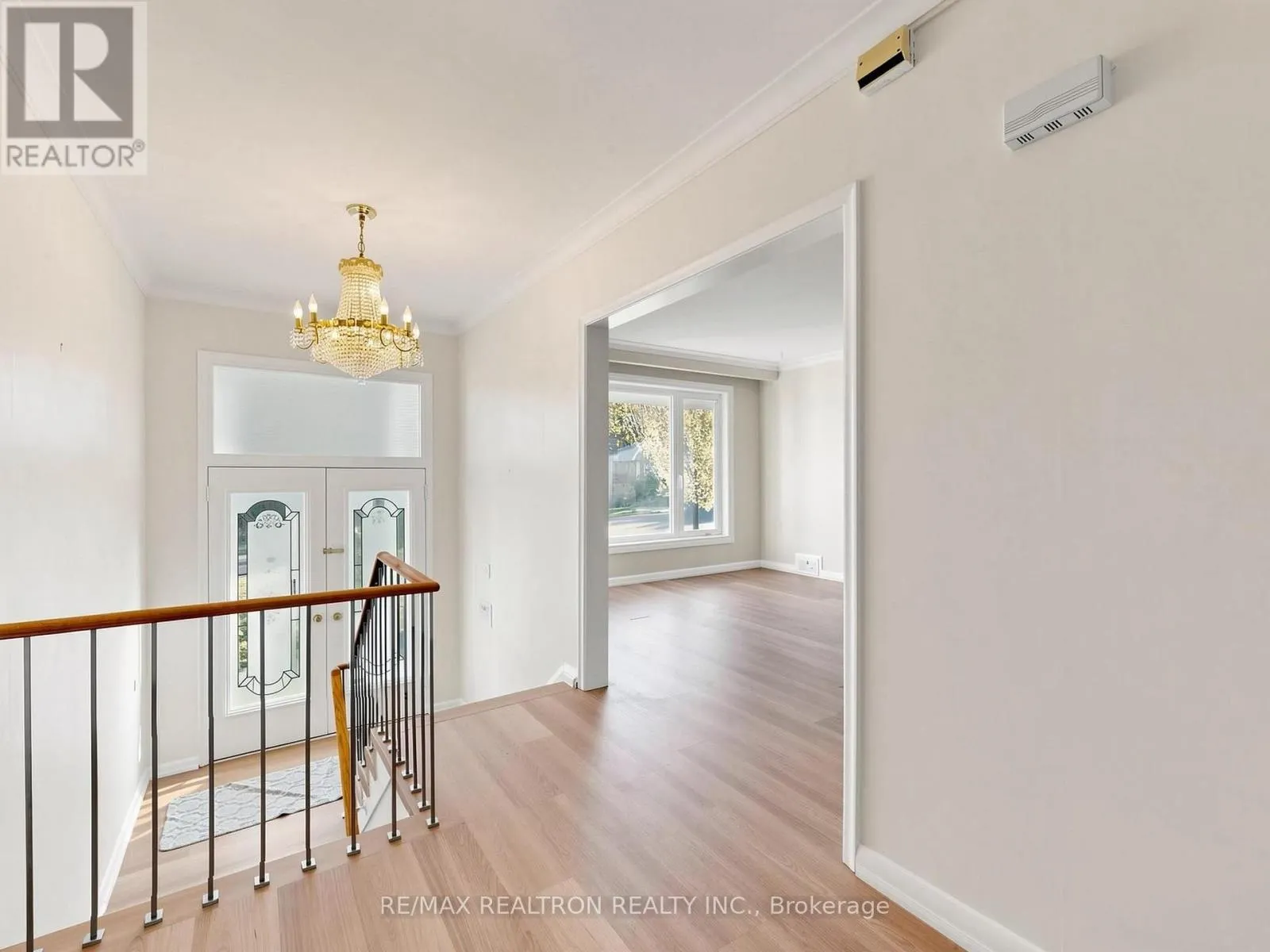 33 SUMNER HEIGHTS DRIVE