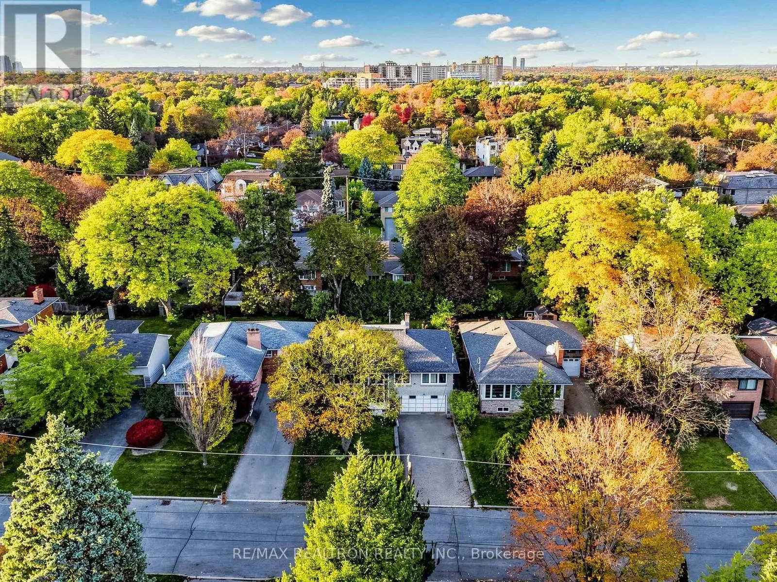 33 SUMNER HEIGHTS DRIVE