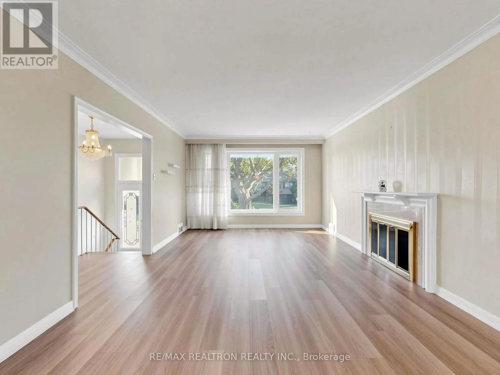 33 SUMNER HEIGHTS DRIVE