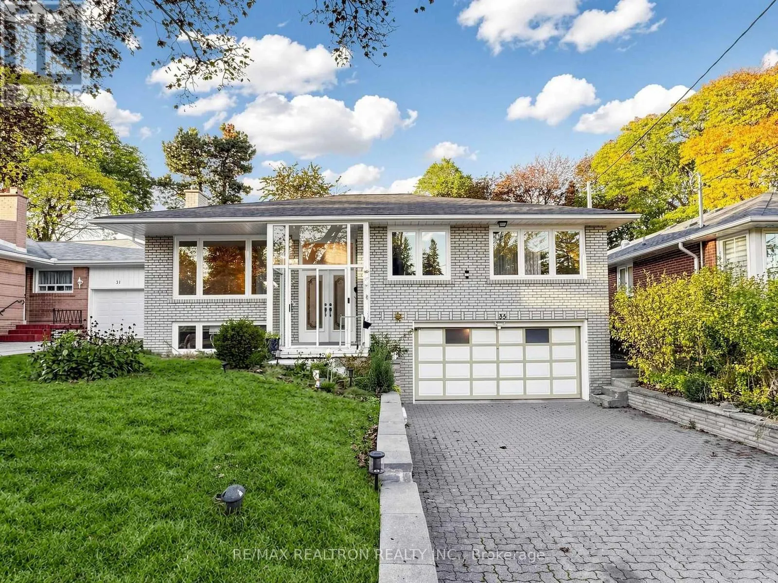 33 SUMNER HEIGHTS DRIVE