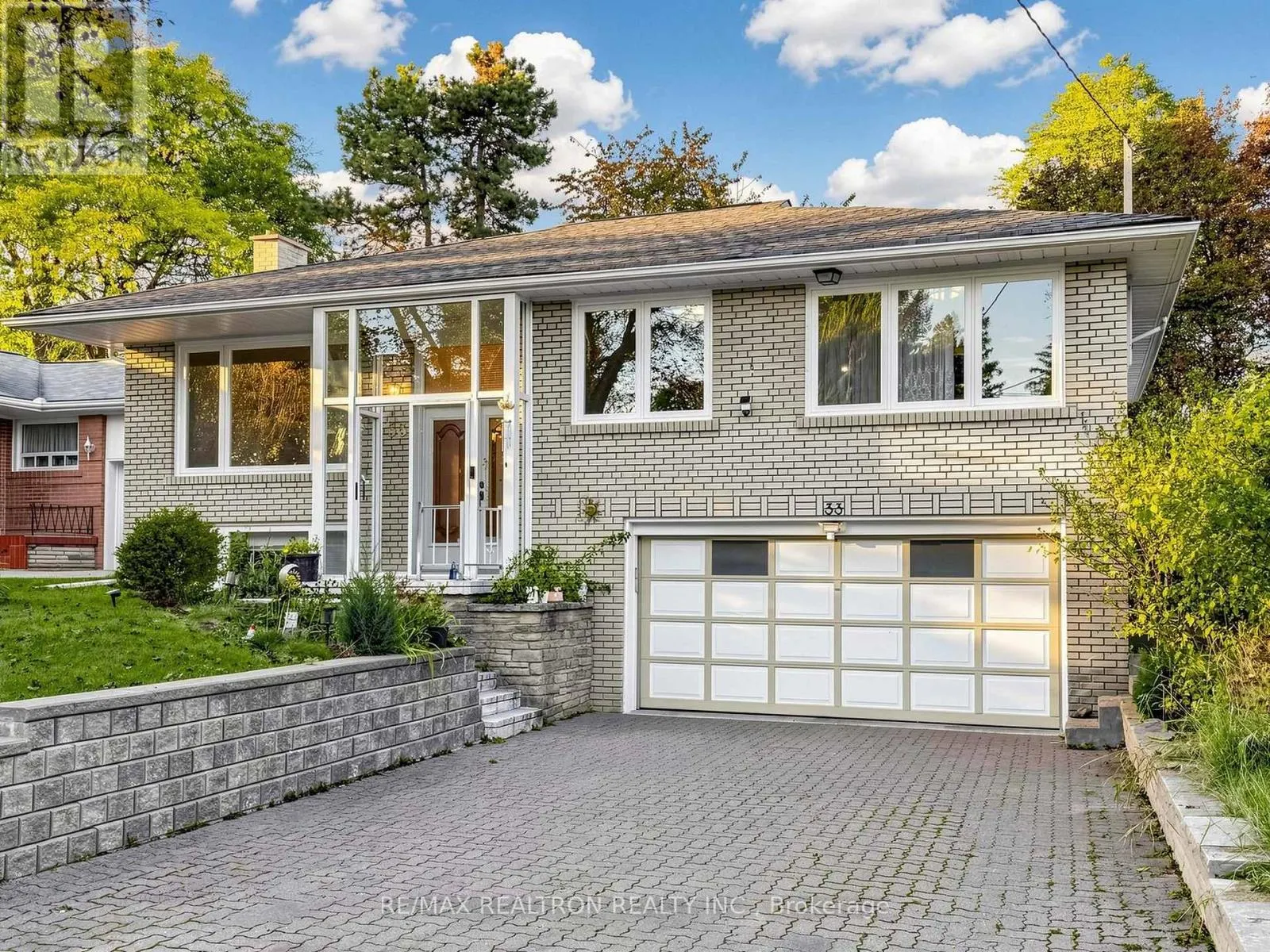 33 SUMNER HEIGHTS DRIVE