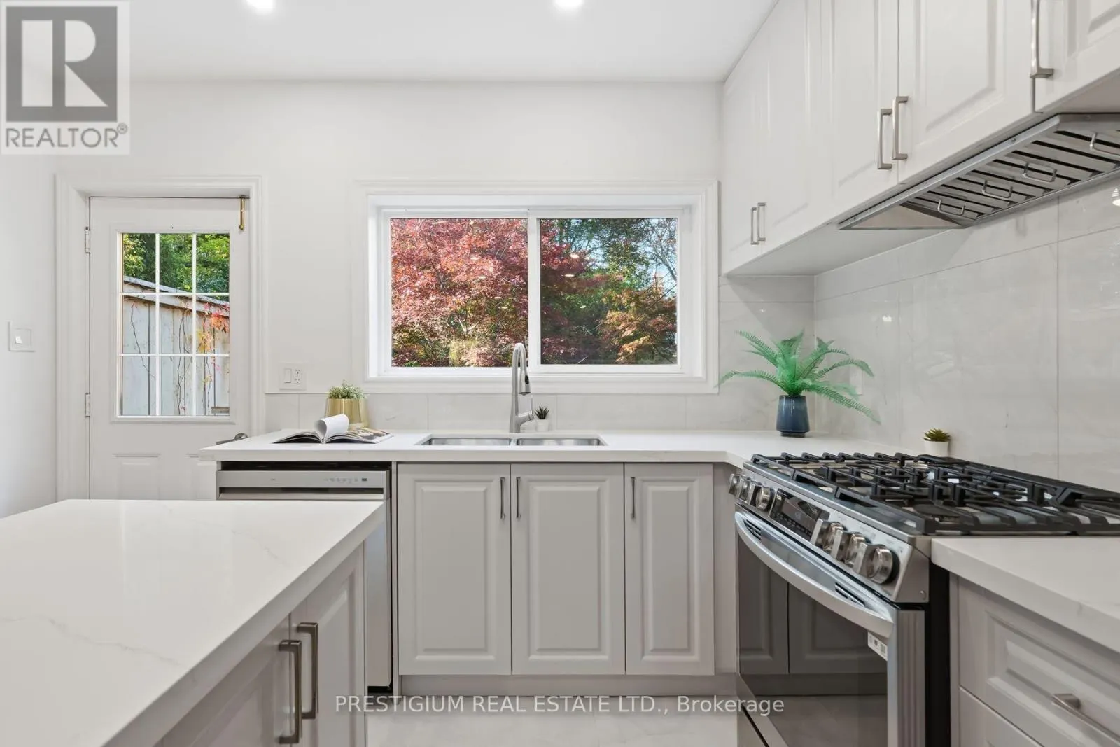 532 MERTON STREET