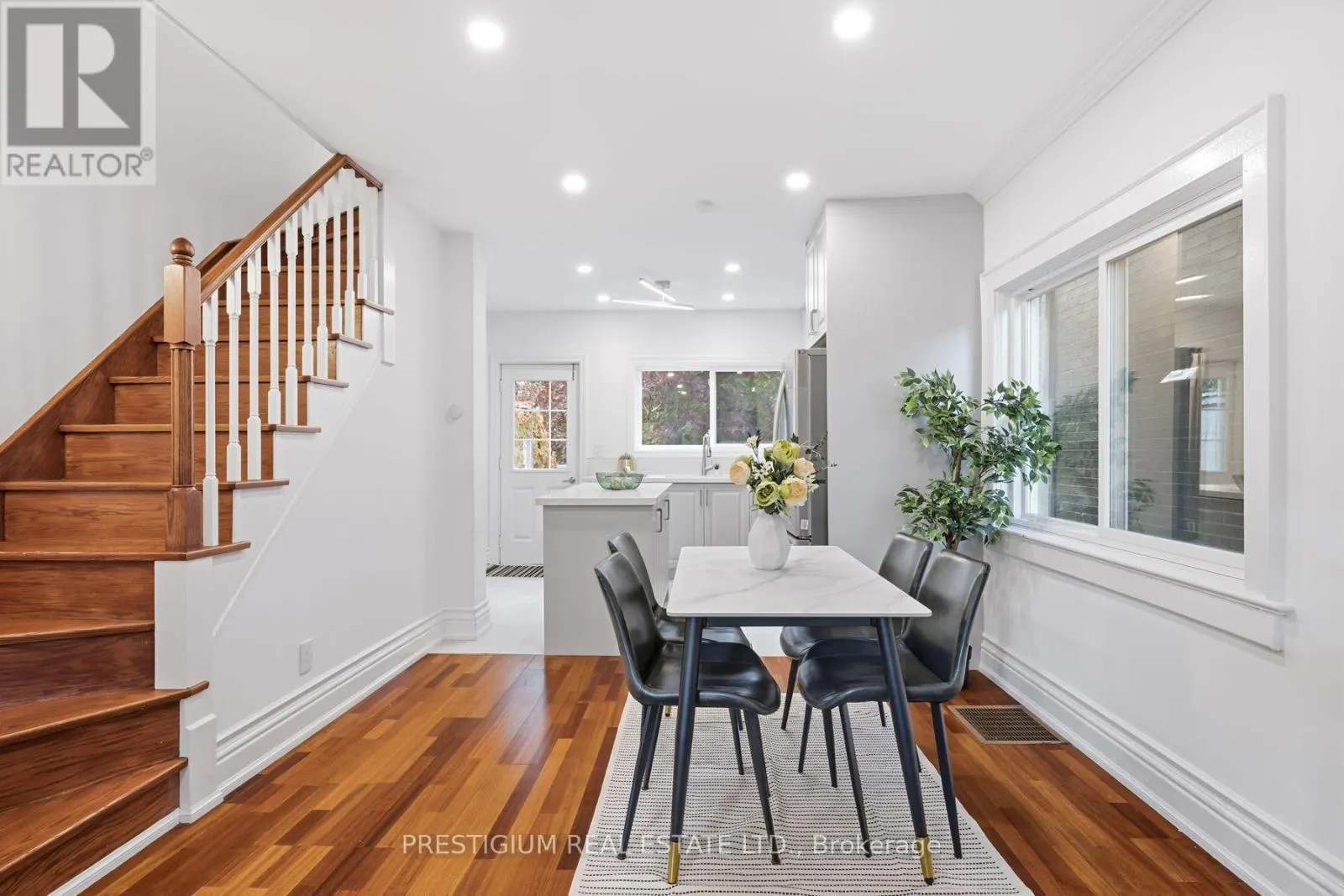 532 MERTON STREET