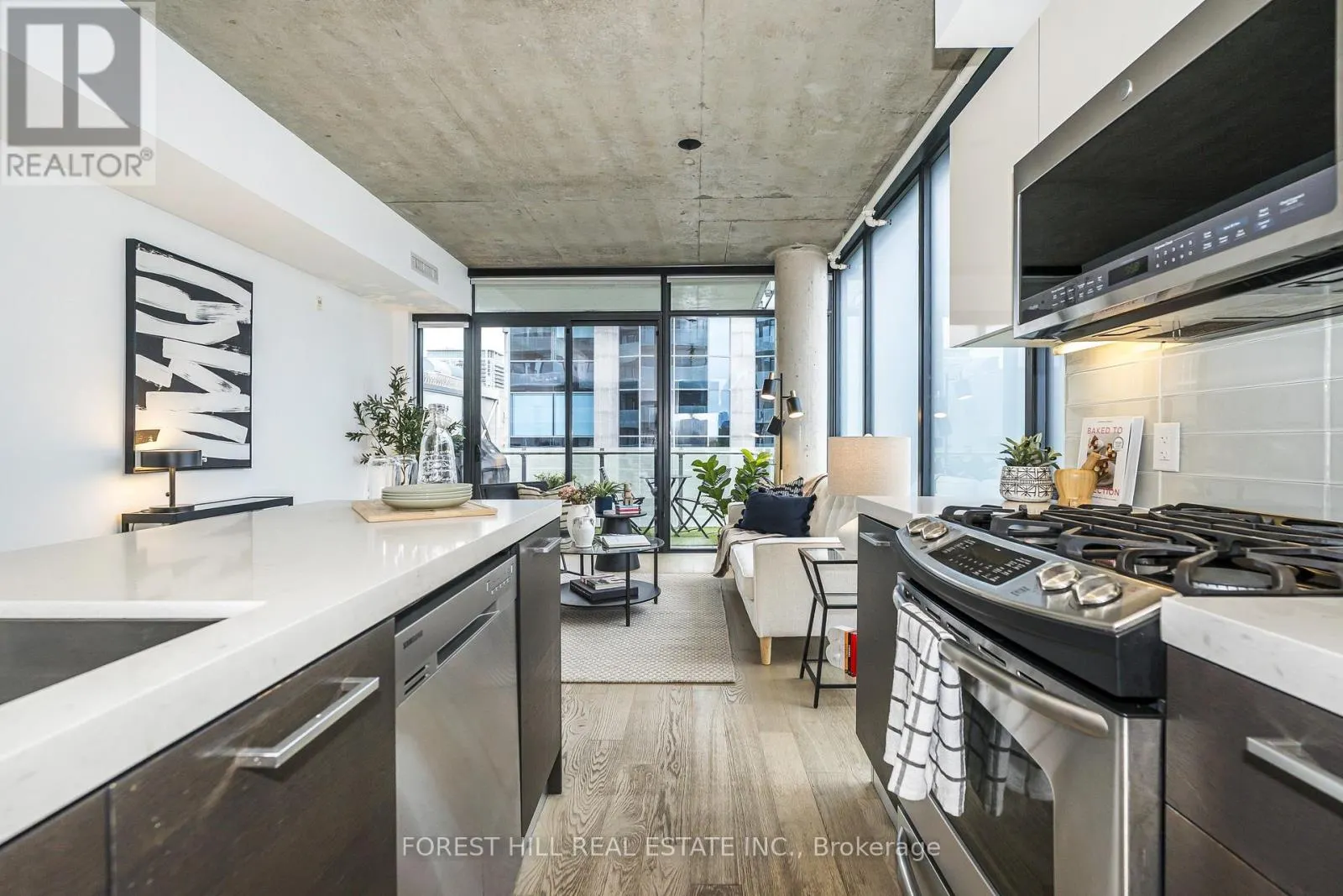 611 - 25 STAFFORD STREET
