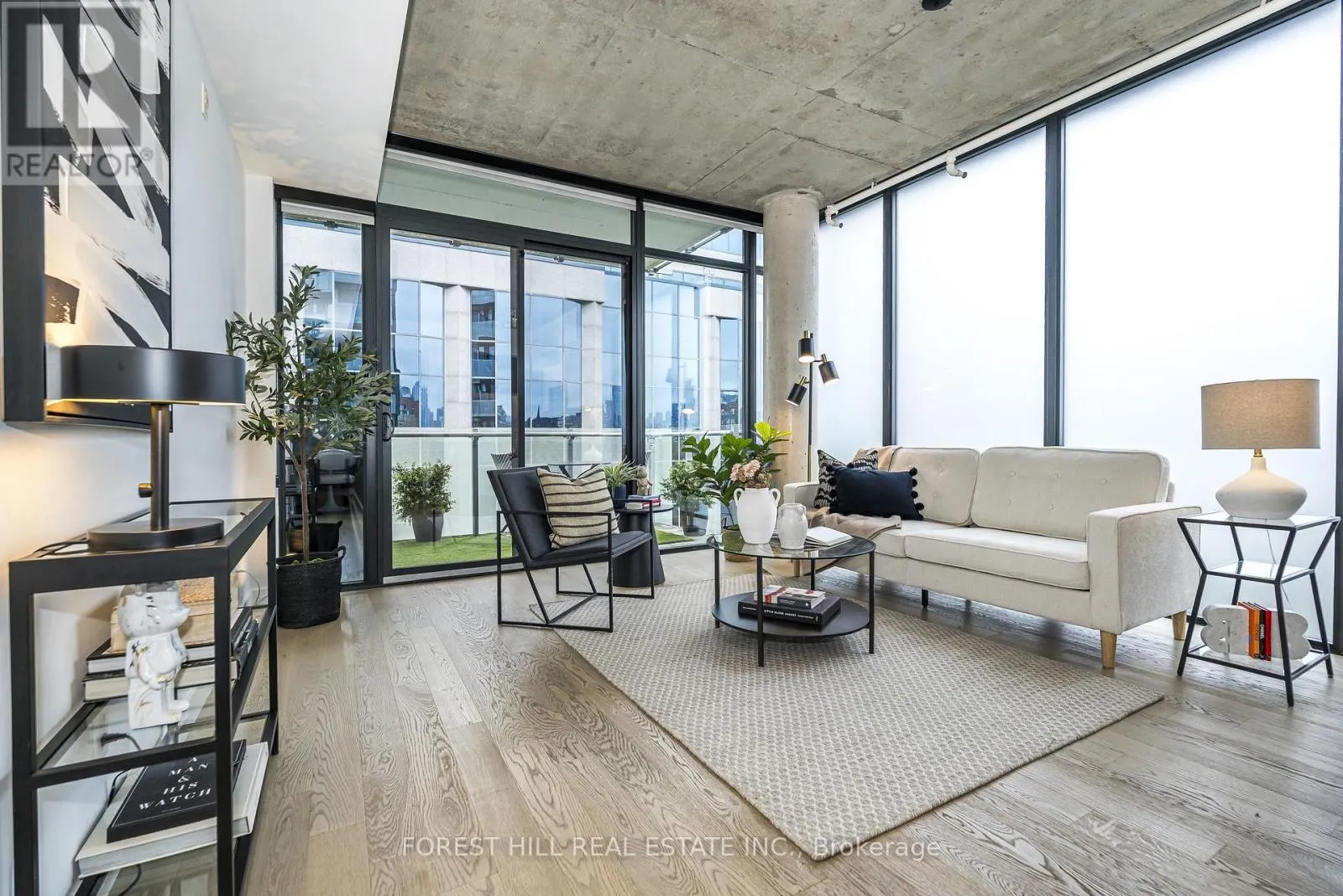 611 - 25 STAFFORD STREET