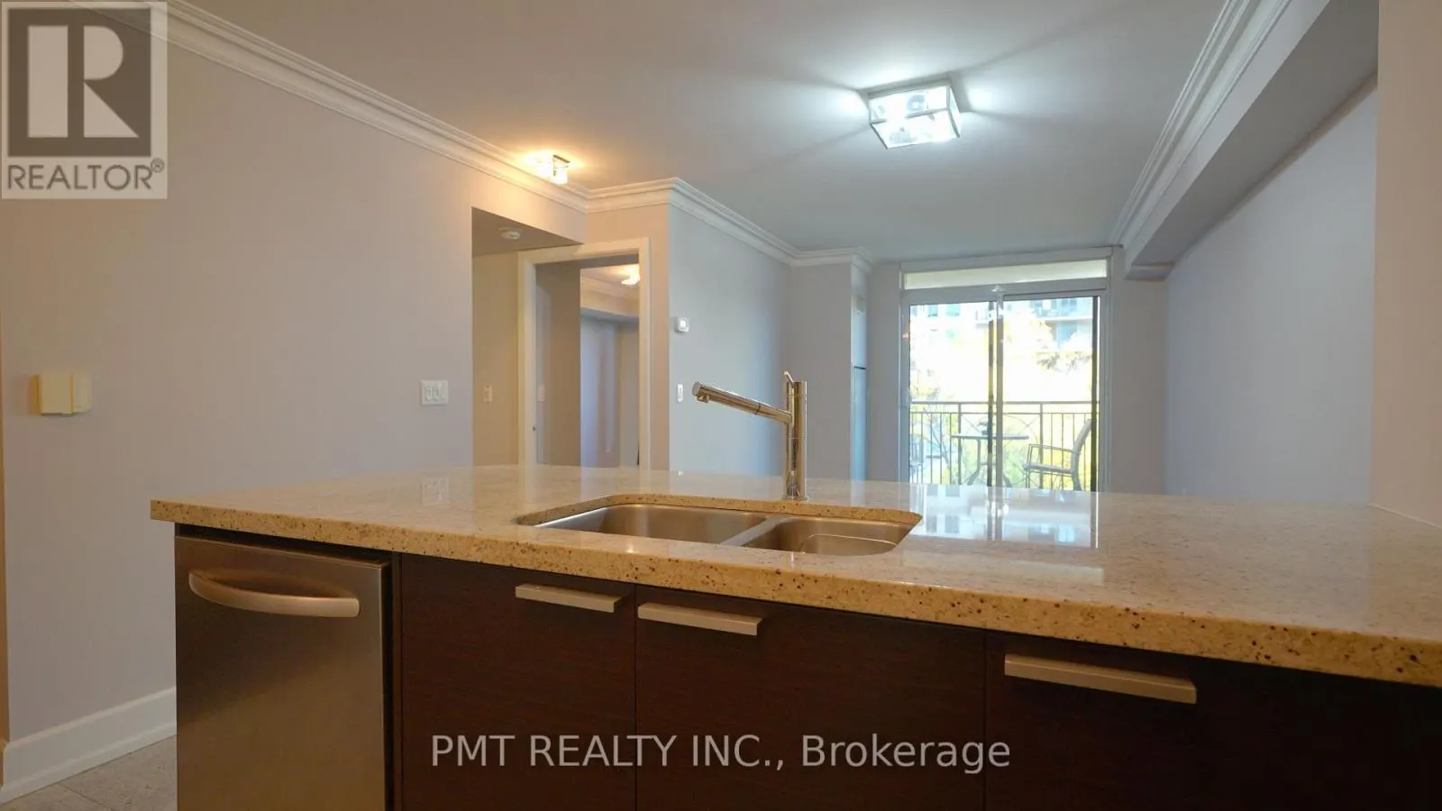 430 - 650 SHEPPARD AVENUE E