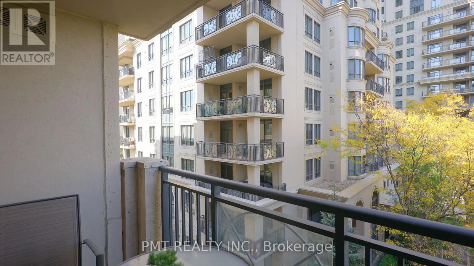 430 - 650 SHEPPARD AVENUE E