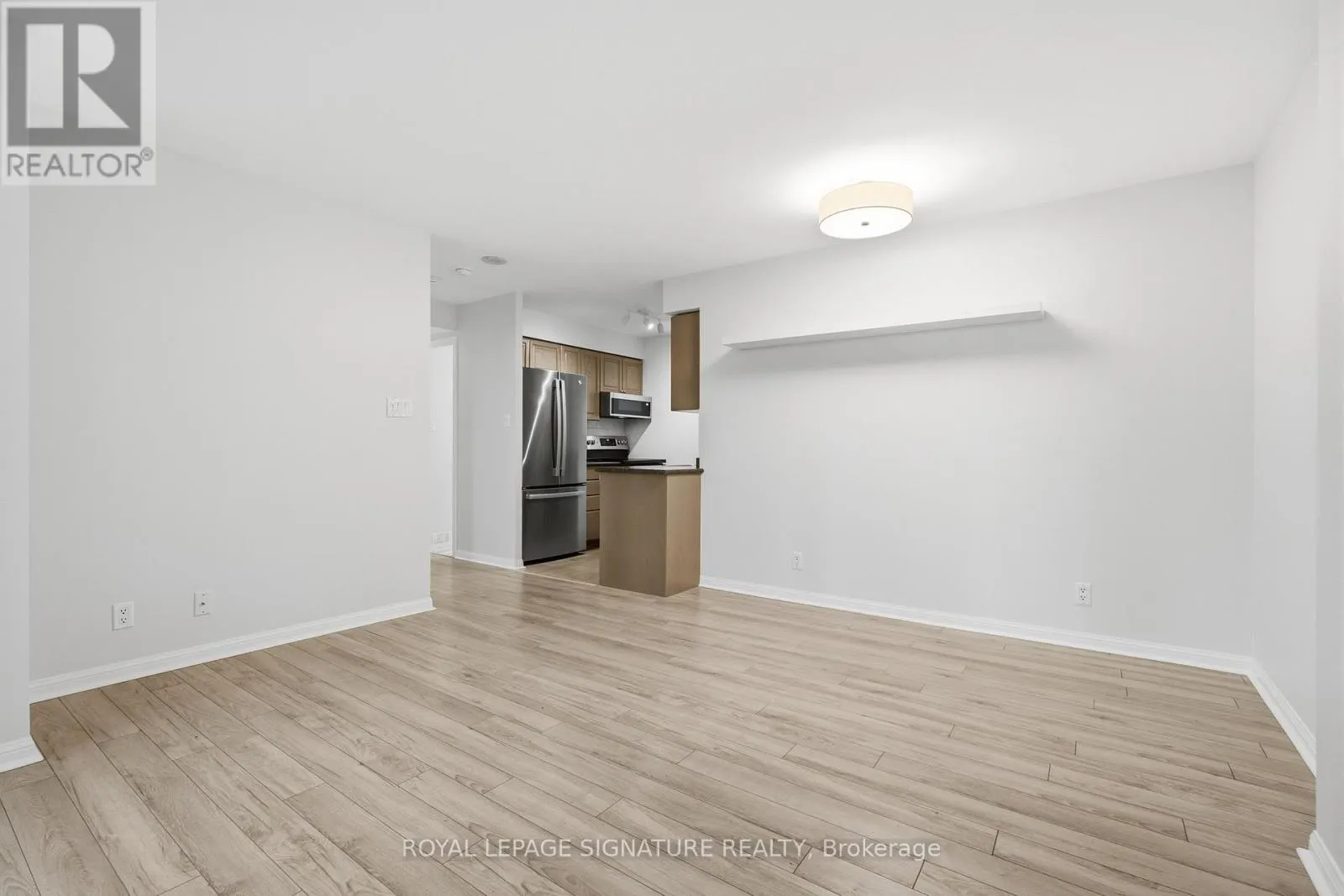 701 - 228 QUEENS QUAY W