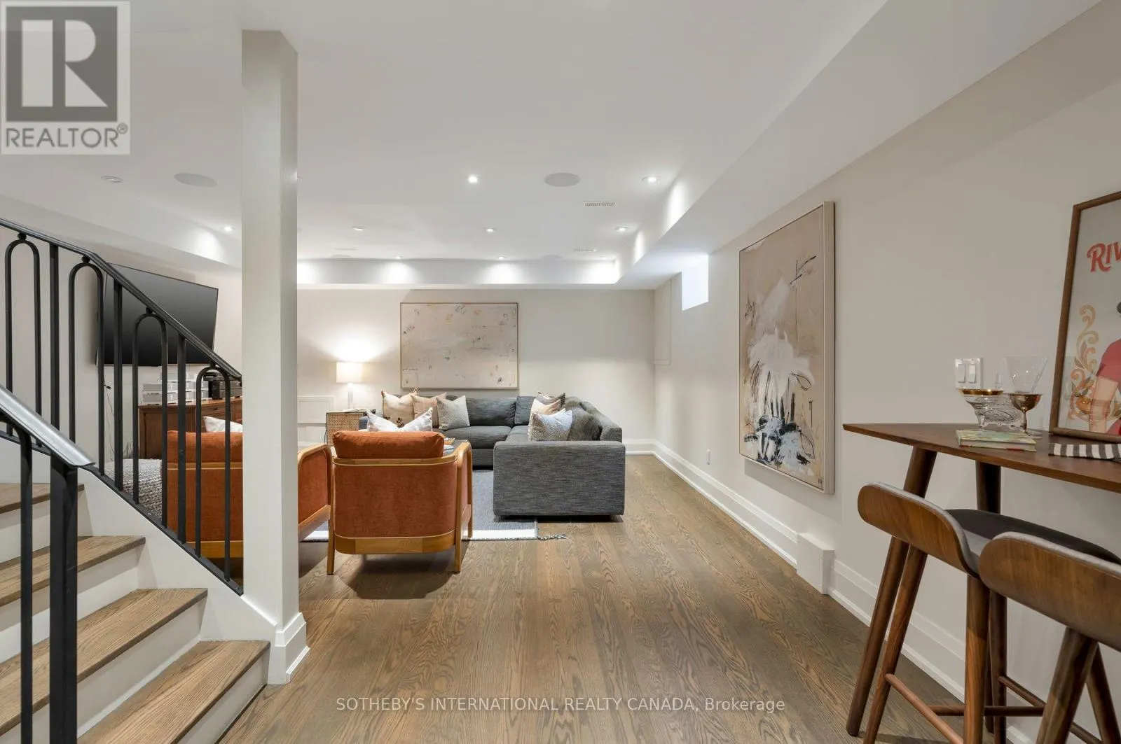 106 HIGHLAND AVENUE