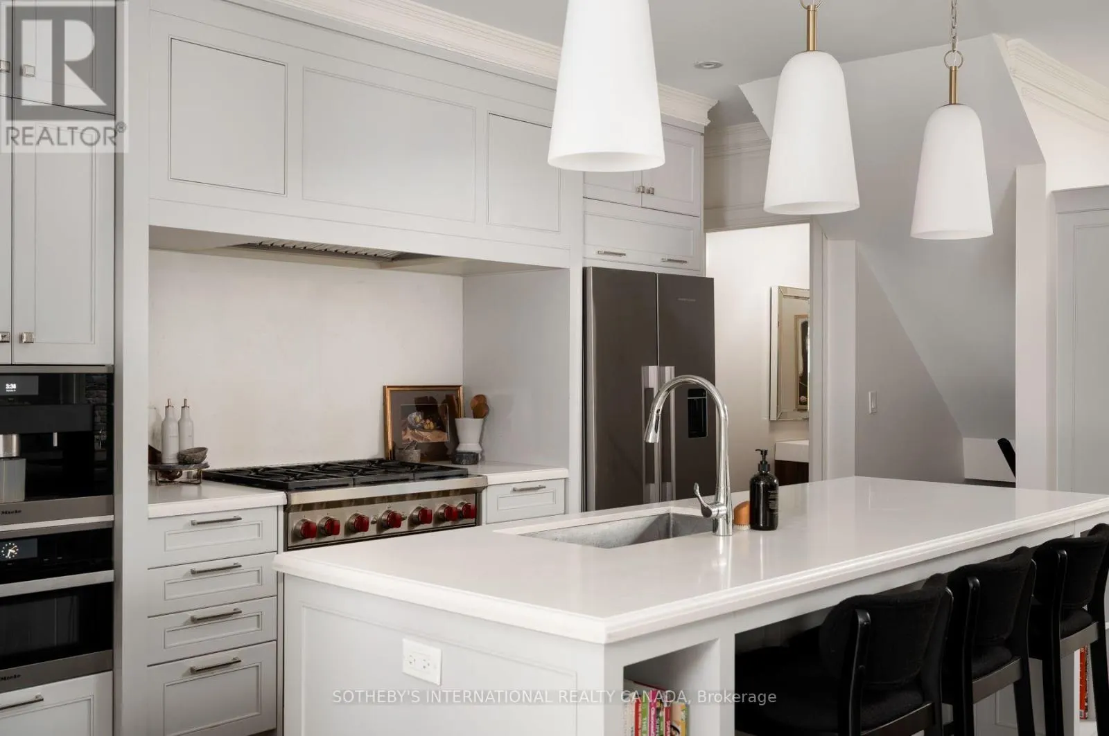 106 HIGHLAND AVENUE