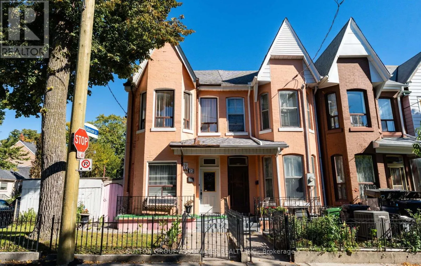 2ND FLOOR - 35 BELLWOODS AVENUE