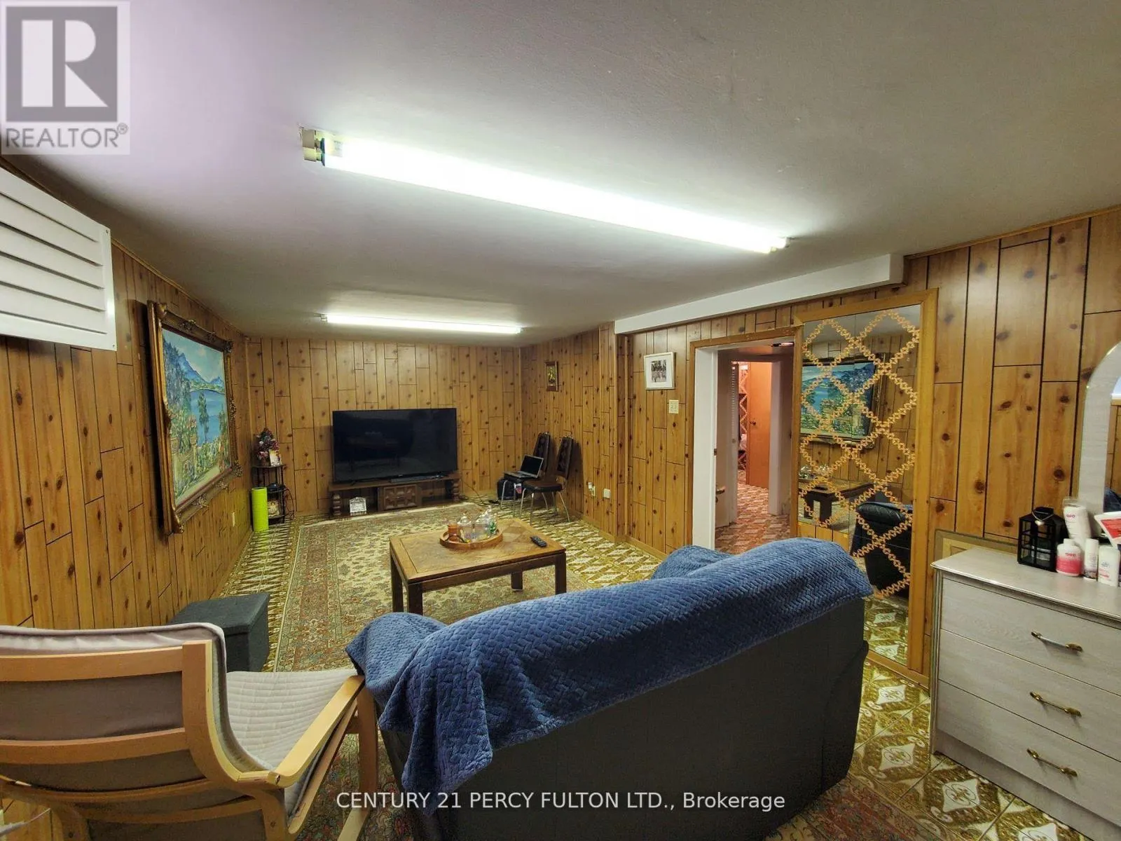36 ST. PASCHAL COURT
