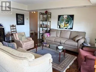 1502 - 260 HEATH STREET W