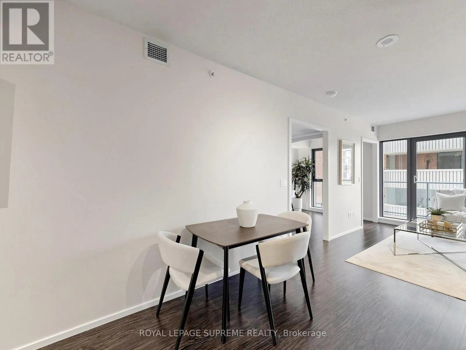 705 - 159 DUNDAS STREET E
