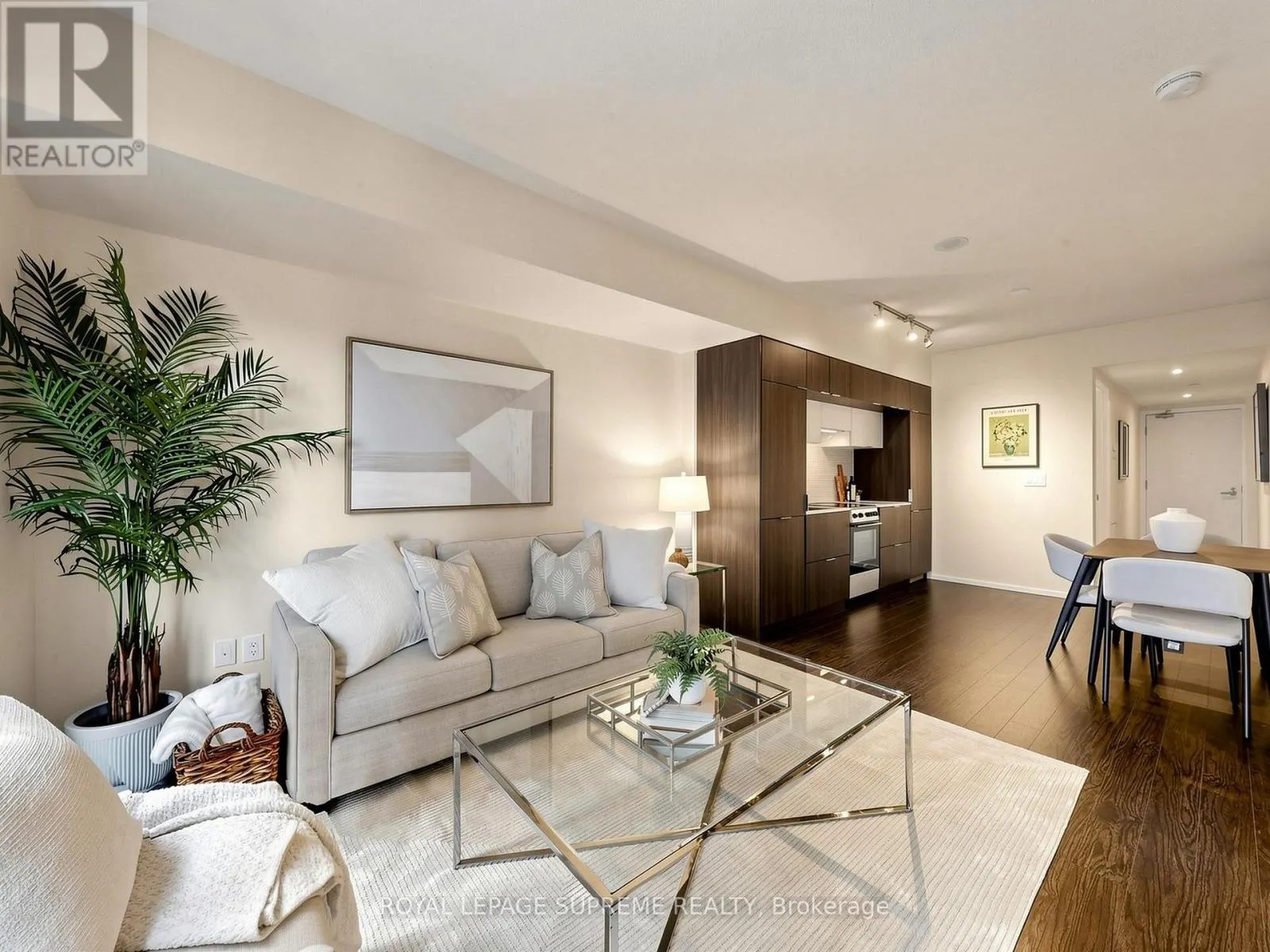 705 - 159 DUNDAS STREET E