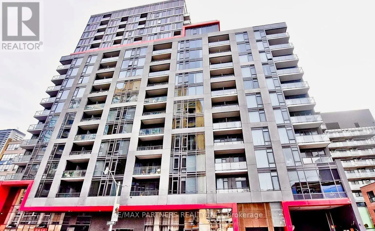 1106 - 435 RICHMOND STREET W