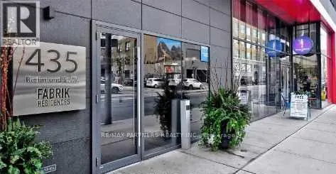 1106 - 435 RICHMOND STREET W