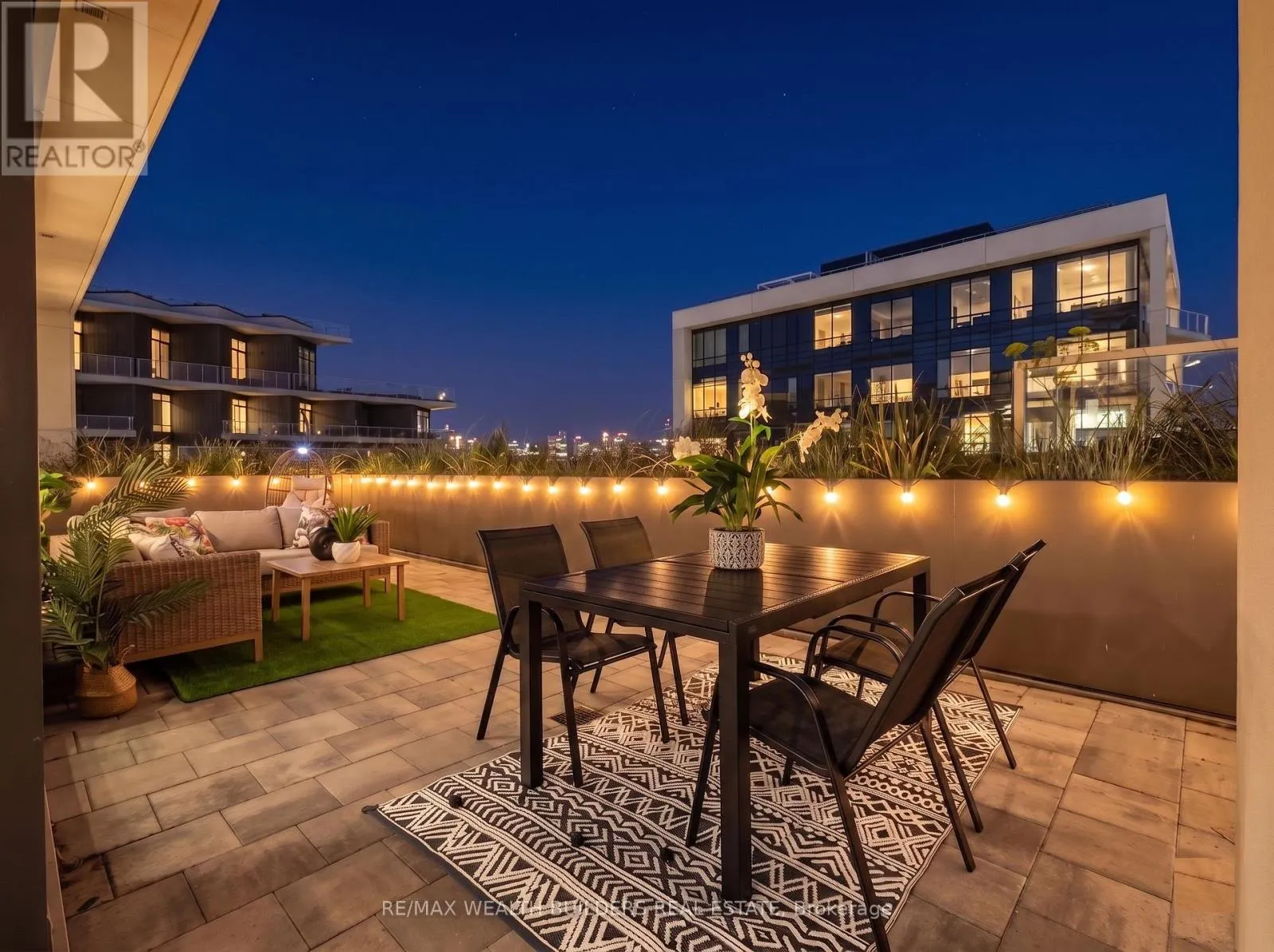 1133 - 15 MERCHANTS WHARF WAY