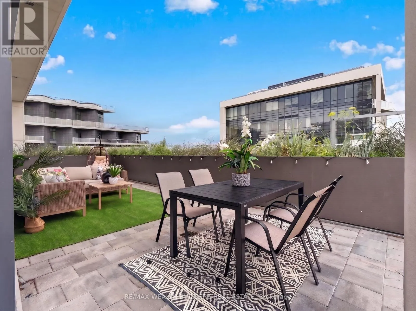 1133 - 15 MERCHANTS WHARF WAY
