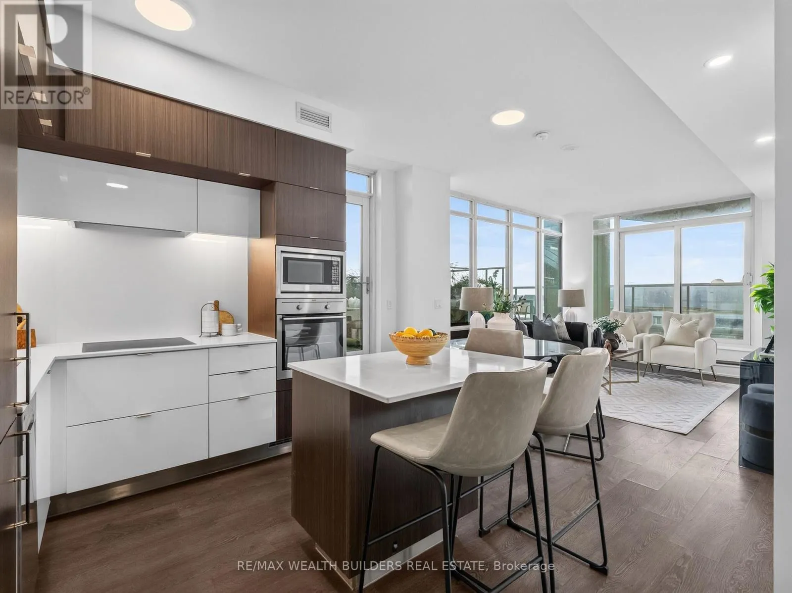 1133 - 15 MERCHANTS WHARF WAY