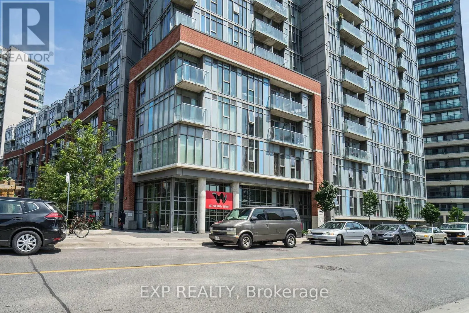 403 - 150 SUDBURY STREET