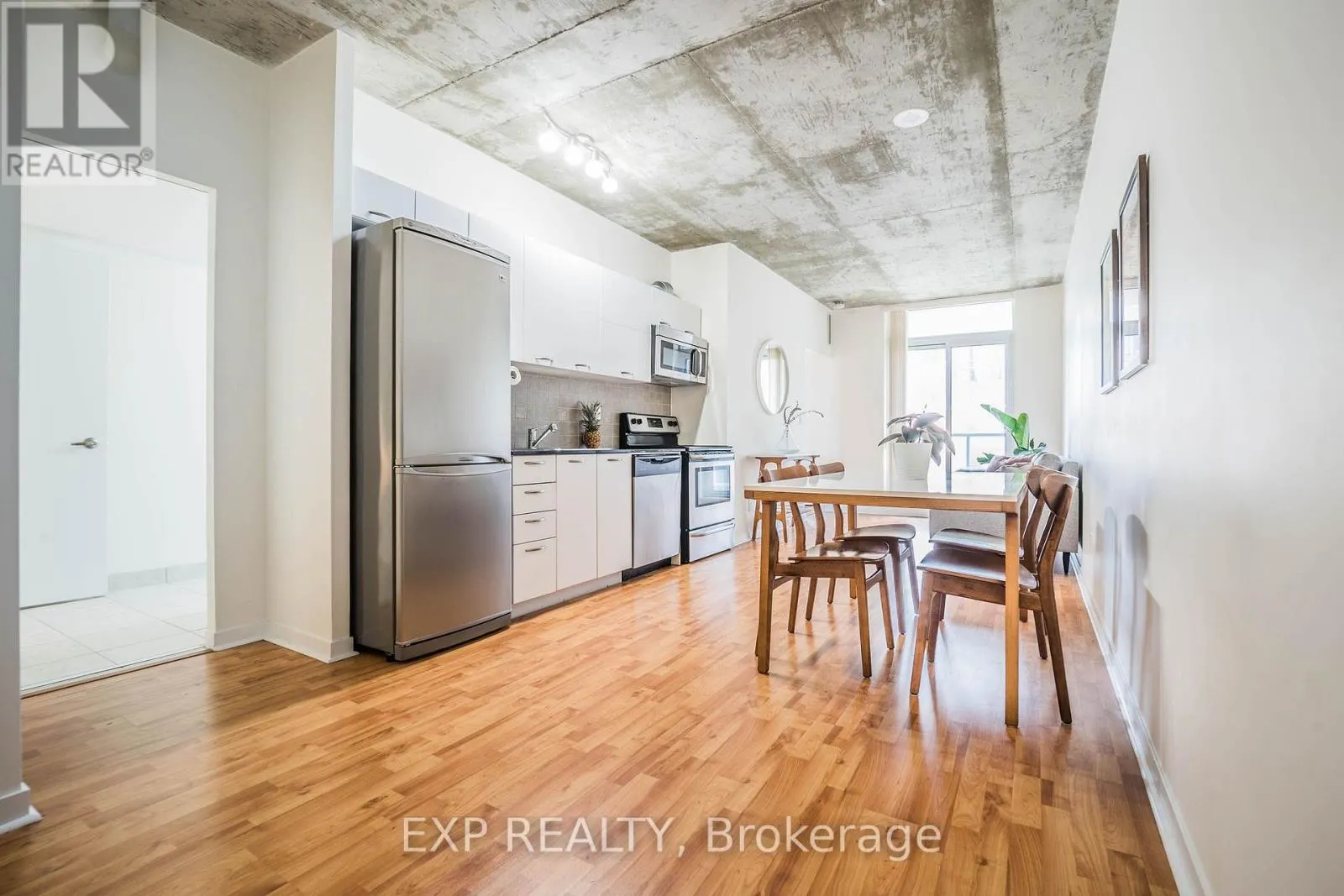 403 - 150 SUDBURY STREET