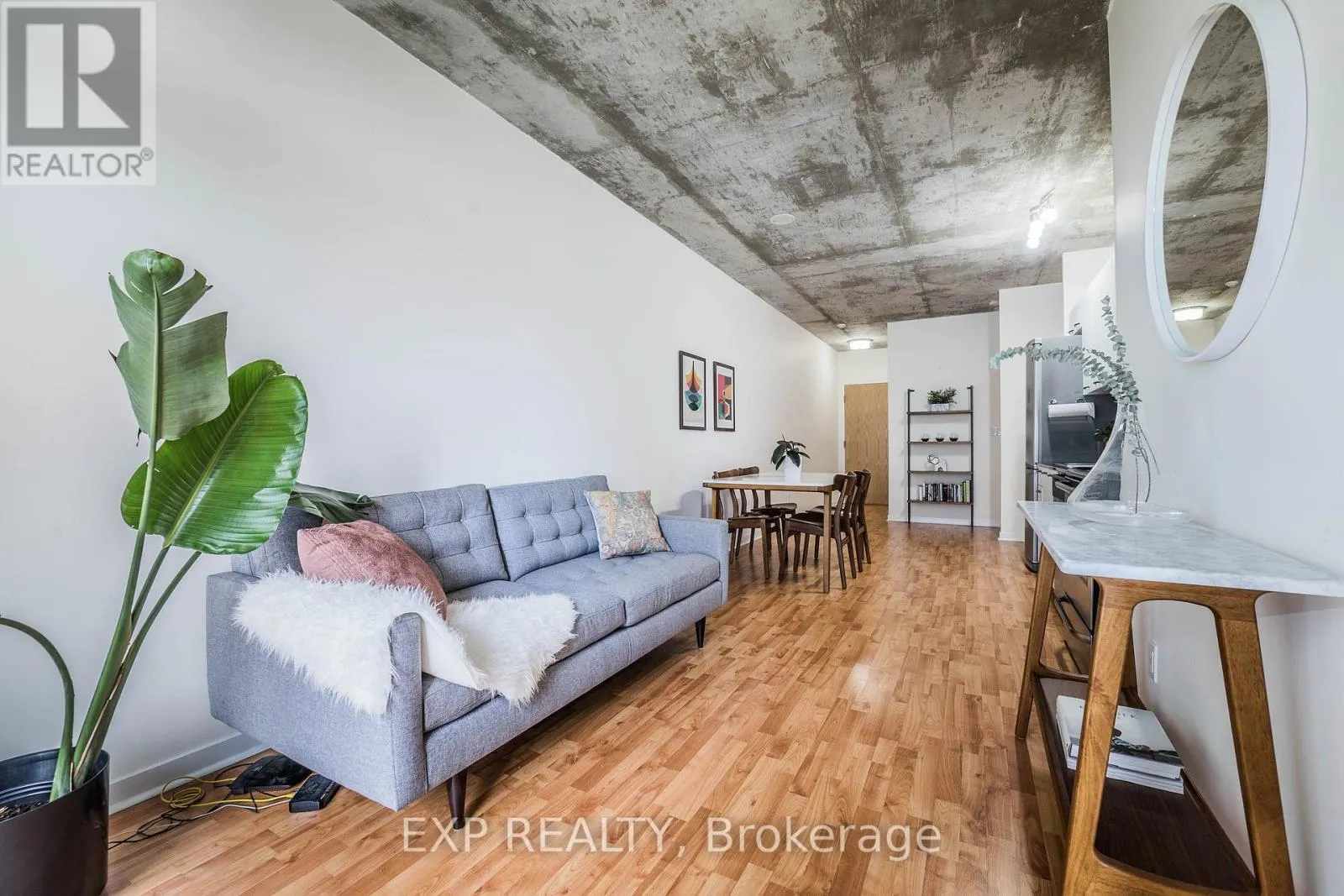 403 - 150 SUDBURY STREET