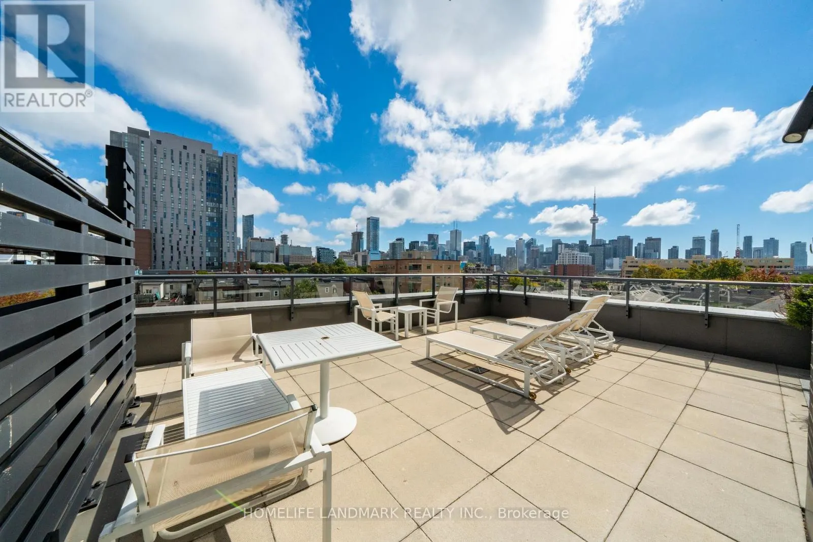 705 - 297 COLLEGE STREET