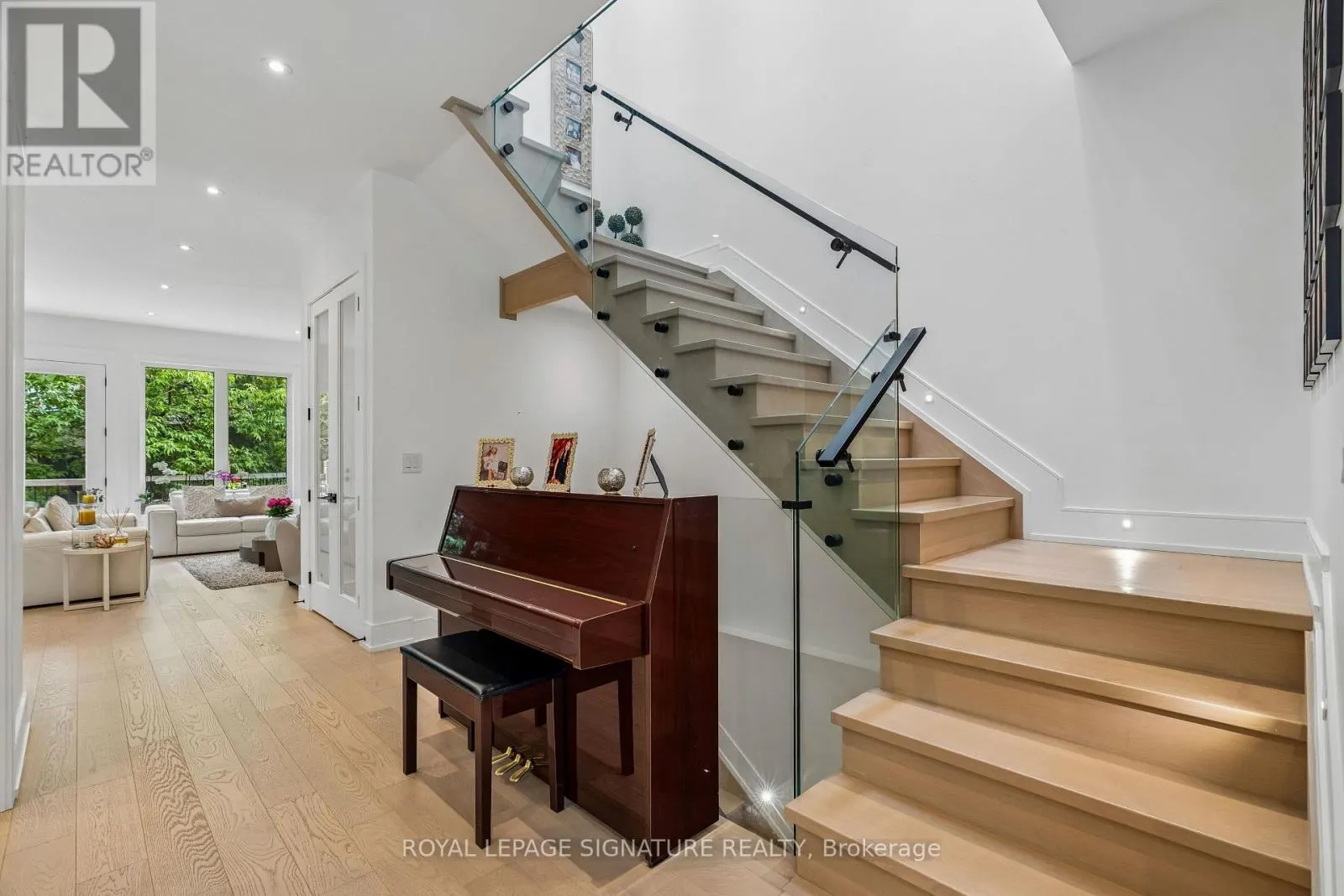 115 WHITMORE AVENUE