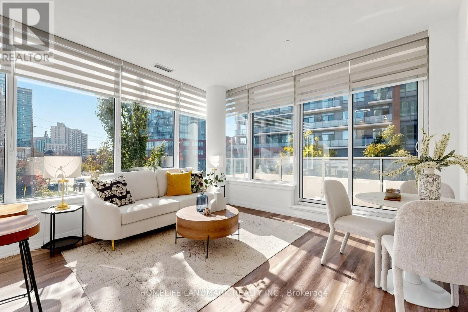 207 - 75 CANTERBURY PLACE