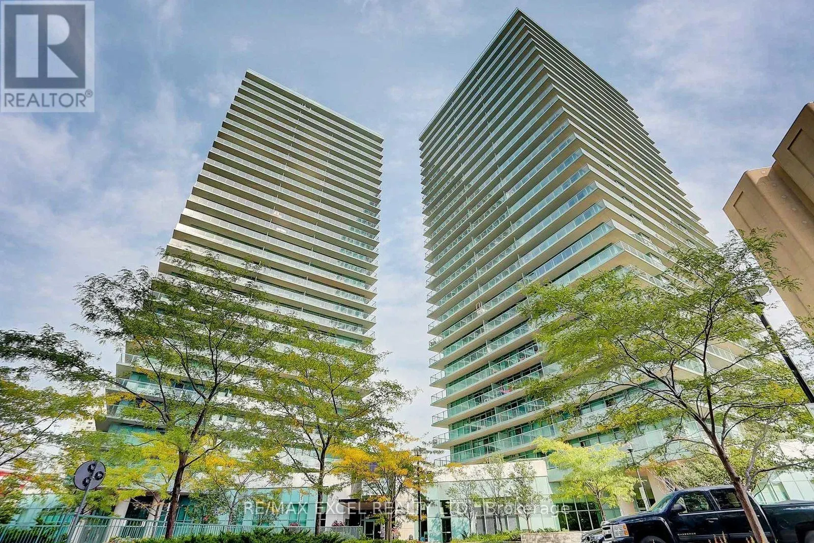 2011 - 5500 YONGE STREET