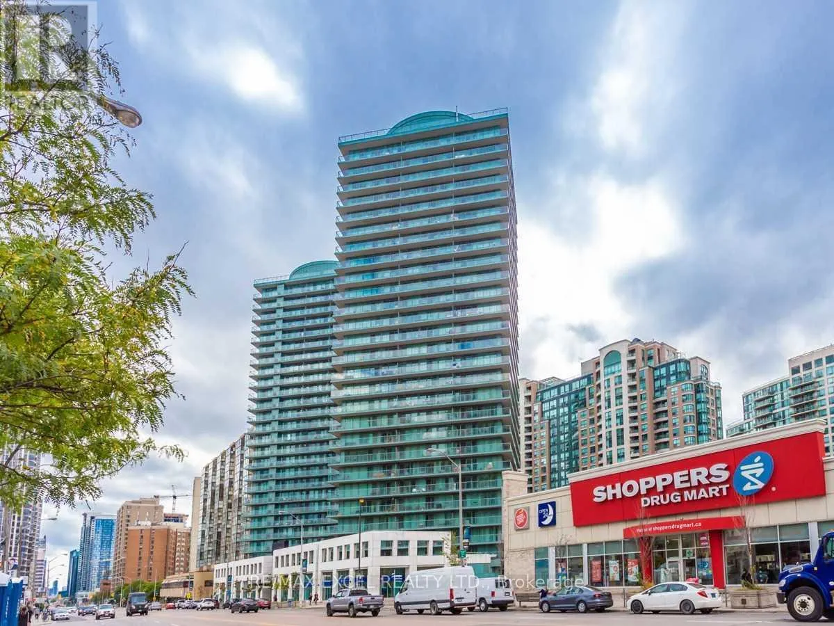 2011 - 5500 YONGE STREET