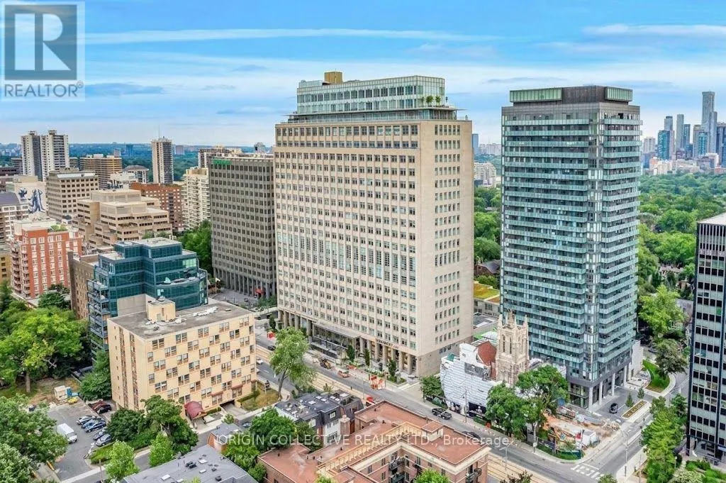 405 - 111 ST CLAIR AVENUE W