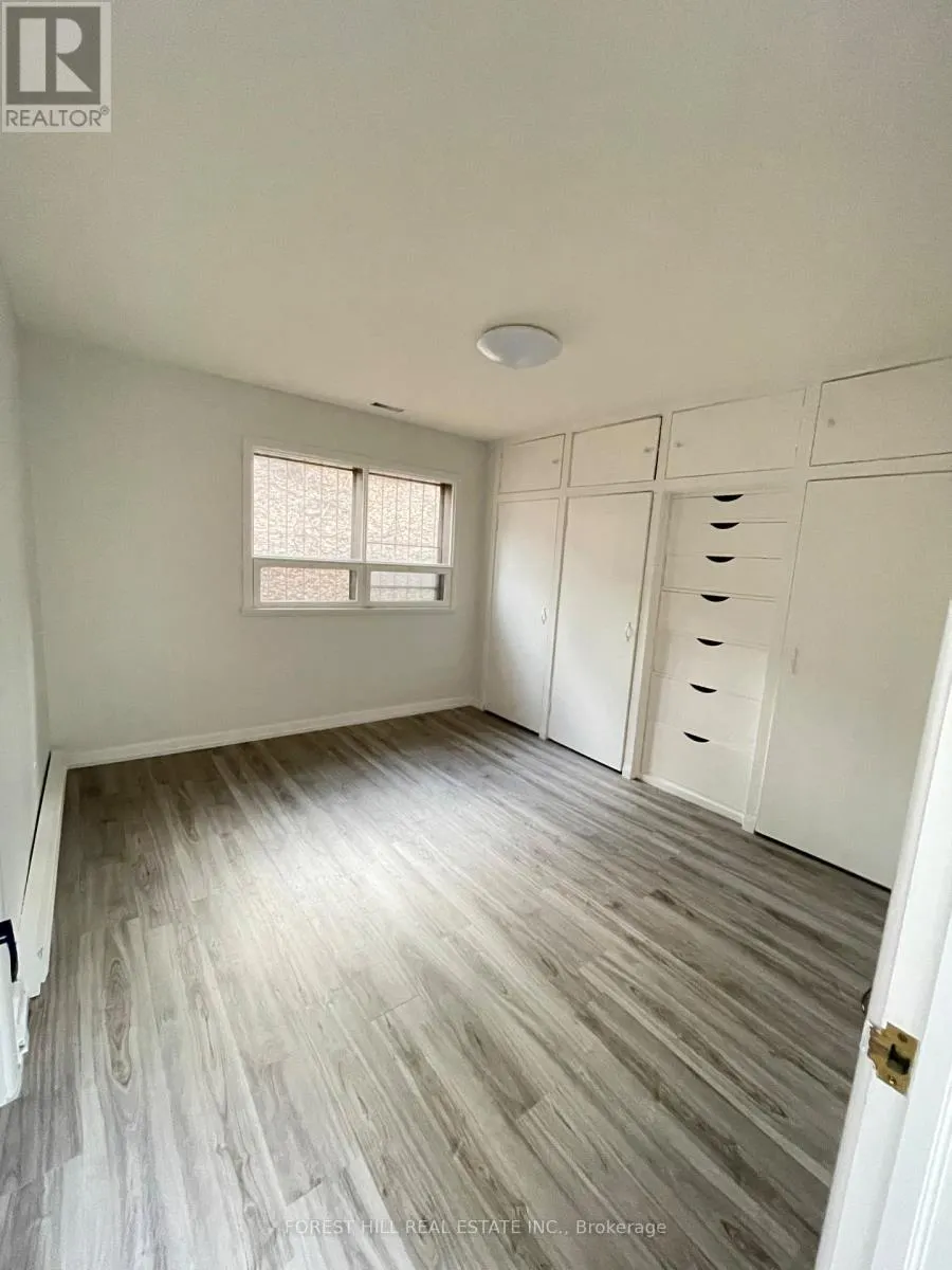 4 DONINO AVENUE