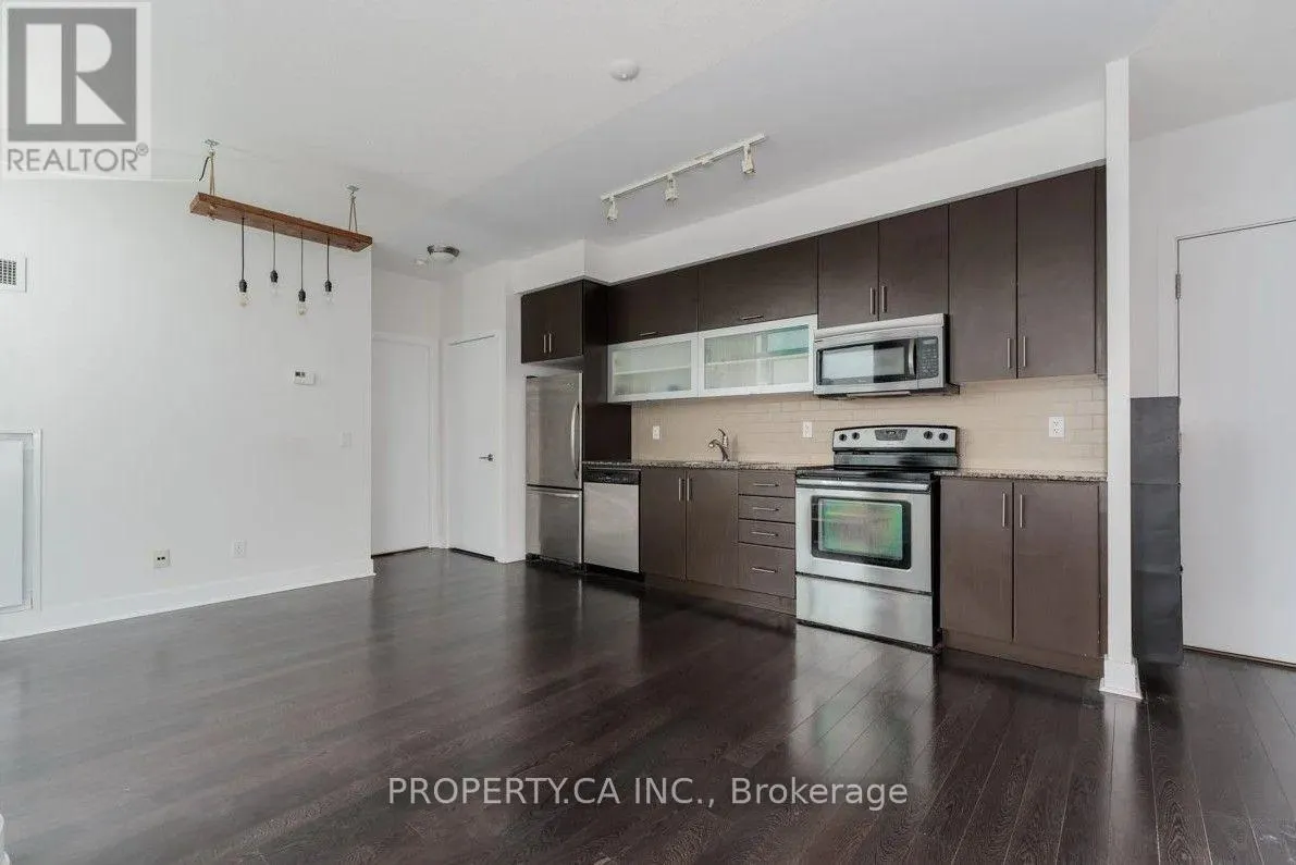 902 - 90 STADIUM ROAD