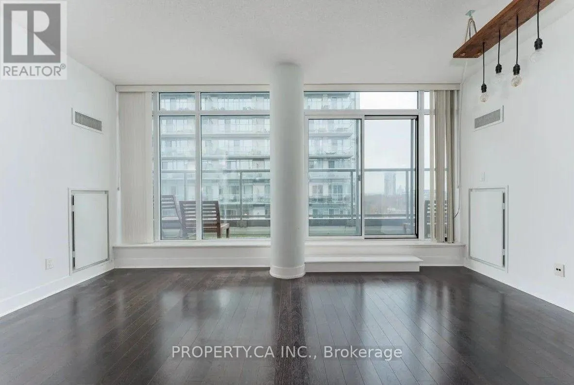 902 - 90 STADIUM ROAD