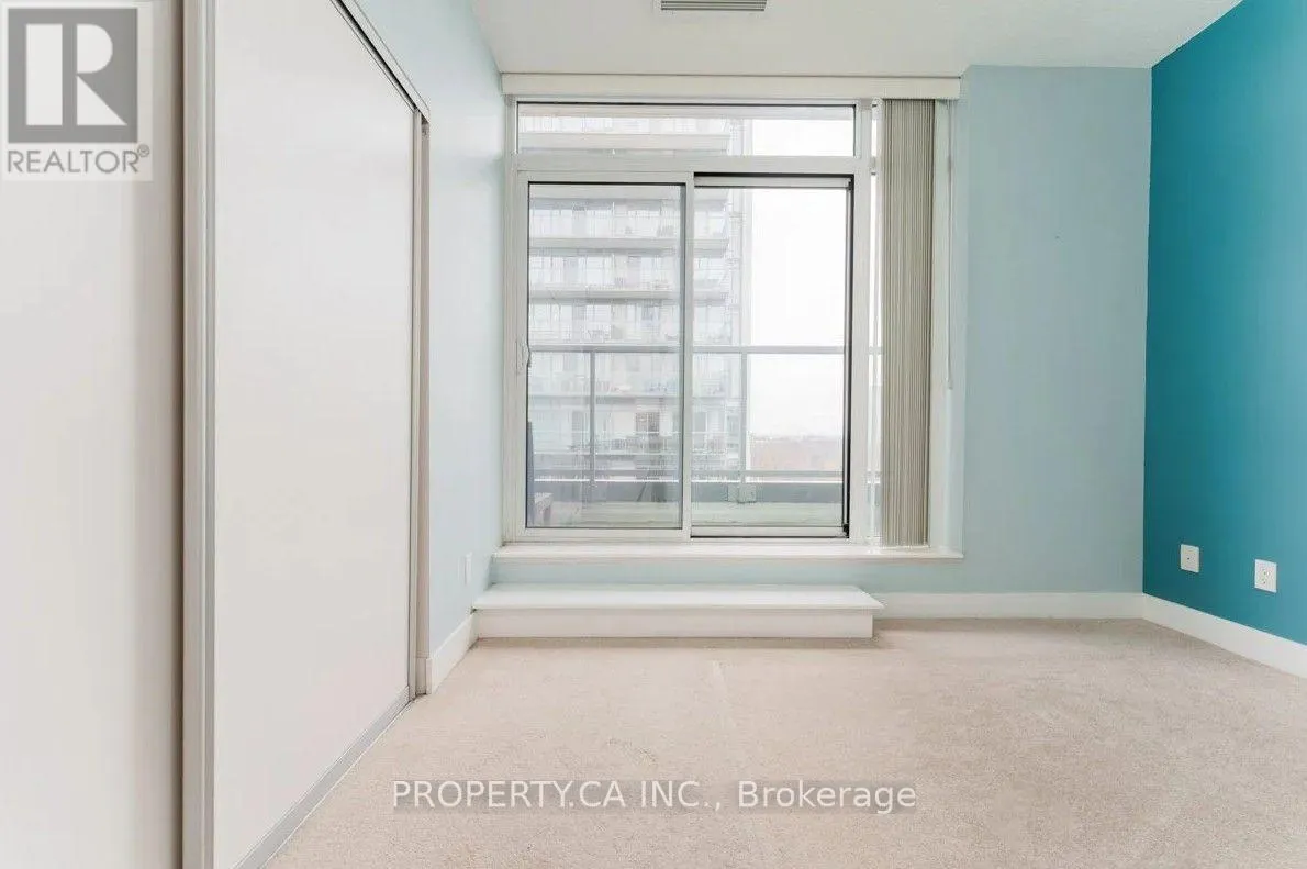 902 - 90 STADIUM ROAD