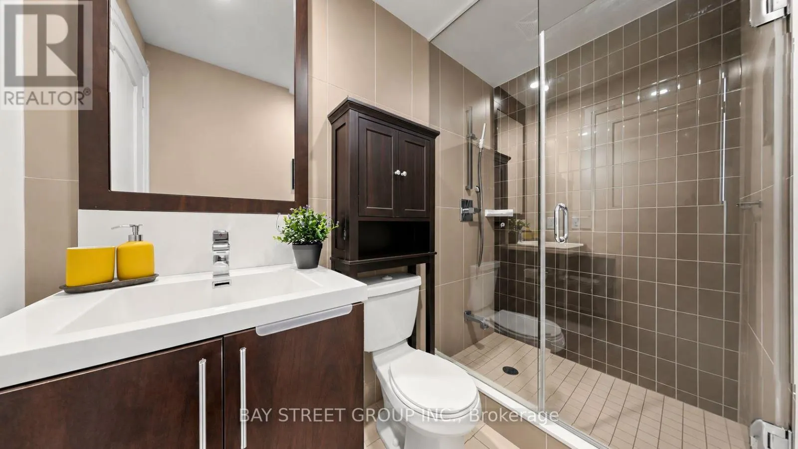 3010 - 2 ANNDALE DRIVE