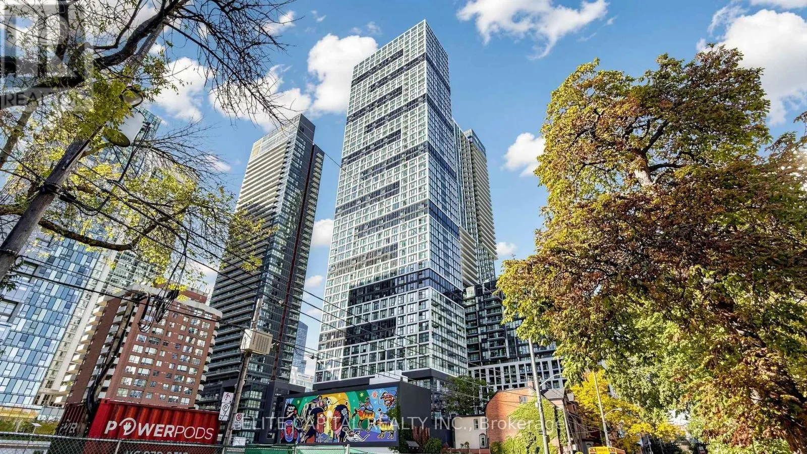 4612 - 181 DUNDAS STREET E