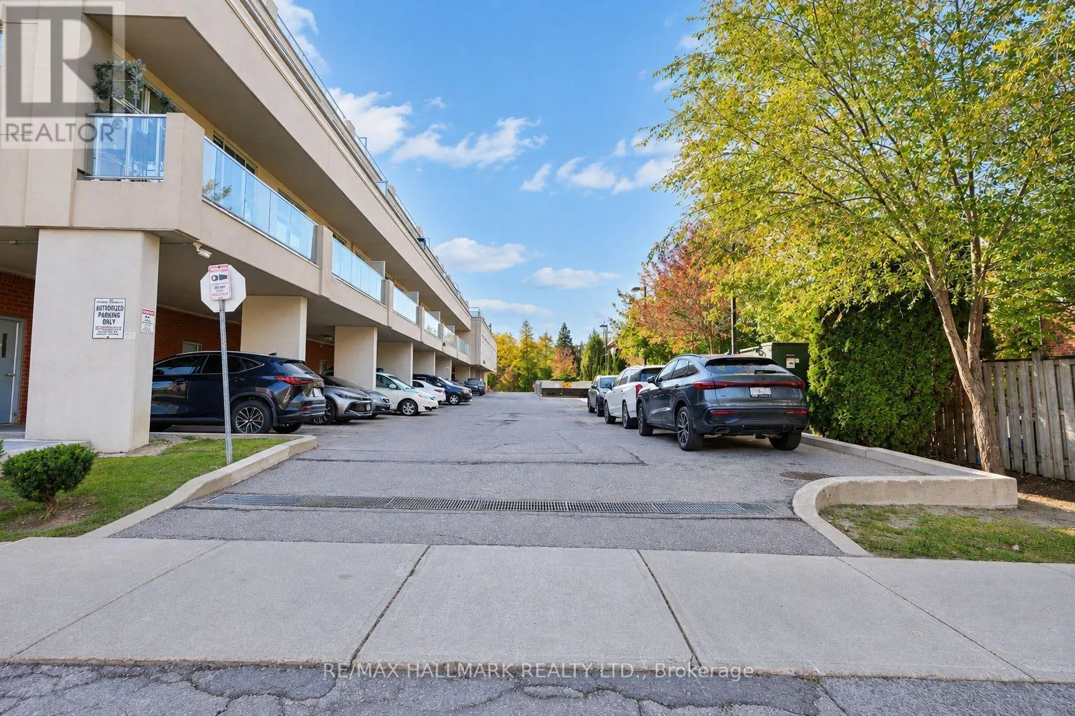 217 - 222 FINCH AVENUE W