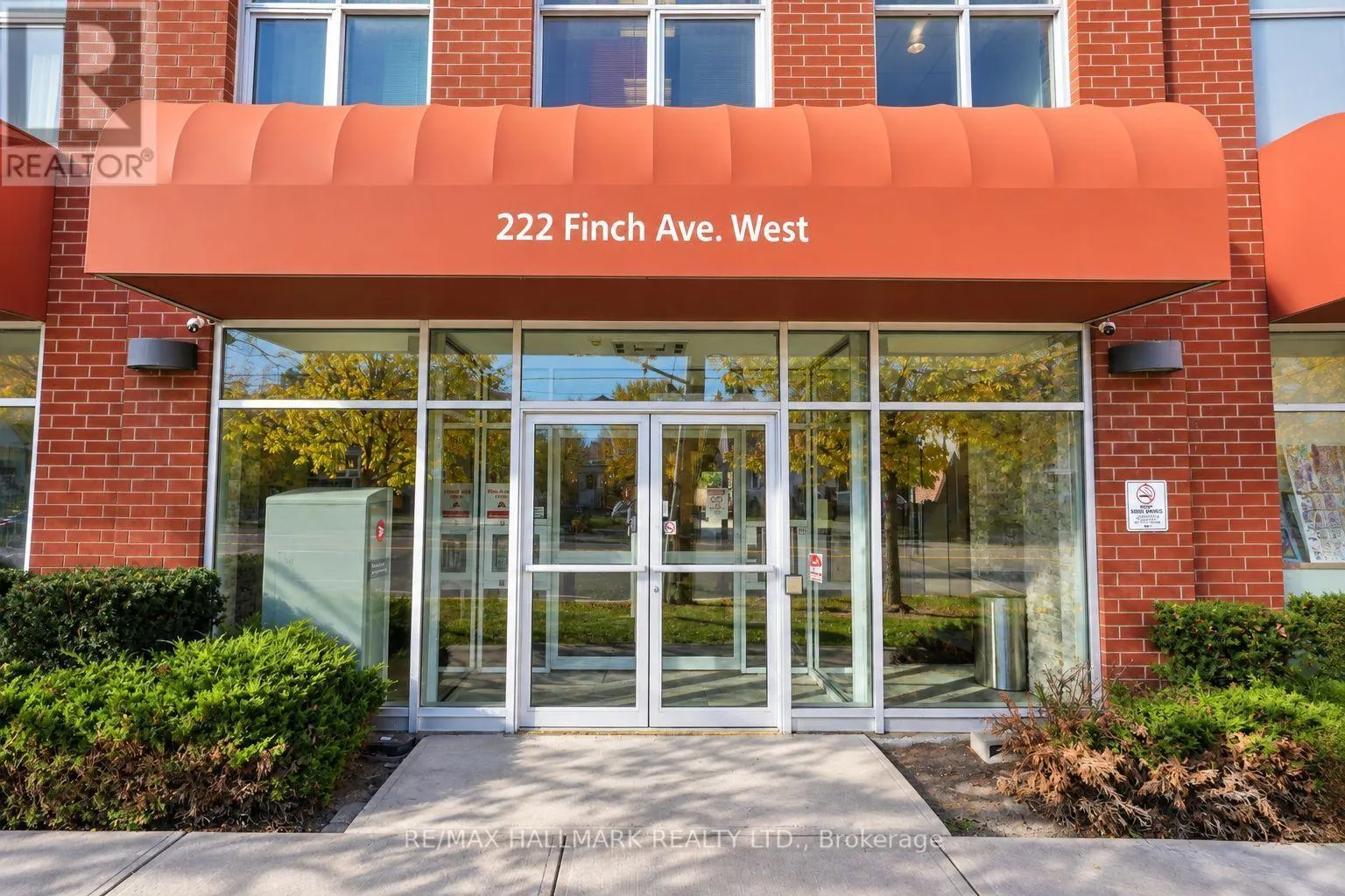 217 - 222 FINCH AVENUE W